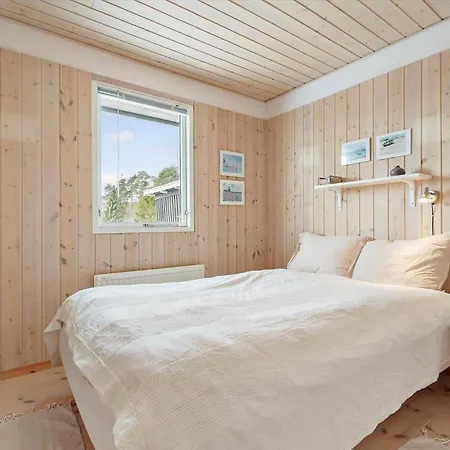 84279-ebeltoft-krebsevej-66 Nyaraló *
